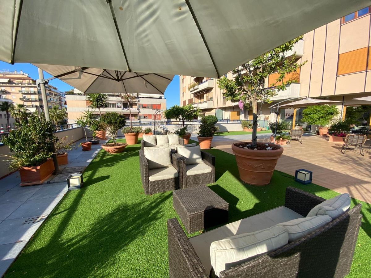 Myhome 75 Premium Luxury B&B Pescara Eksteriør billede