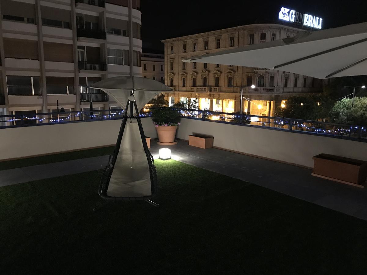 Myhome 75 Premium Luxury B&B Pescara Eksteriør billede