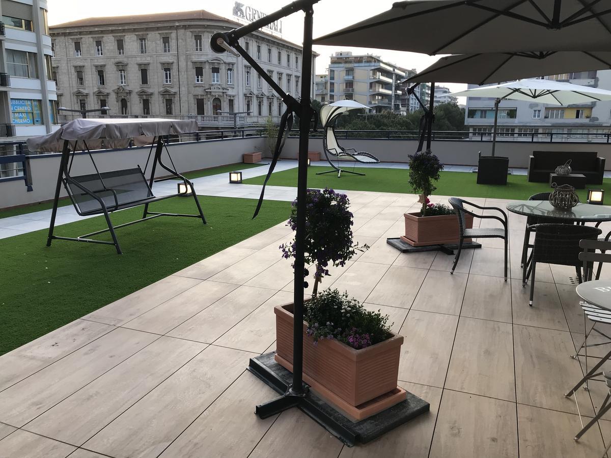 Myhome 75 Premium Luxury B&B Pescara Eksteriør billede